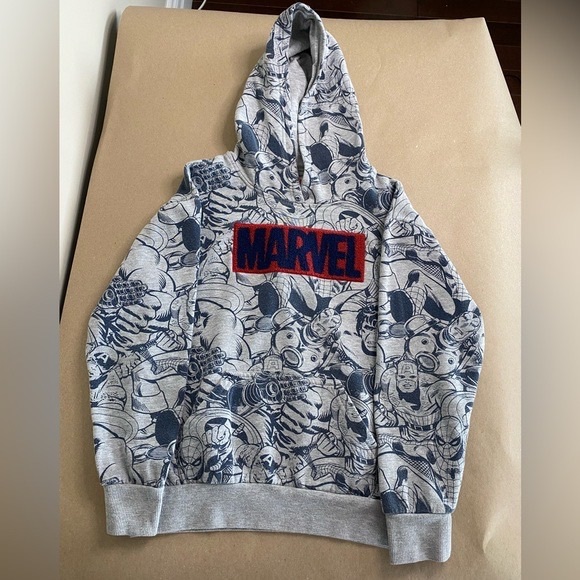 Marvel Comics Childrens Size Large 10-12 Hoodie in Grey with Marvel Characters - Picture 2 of 10